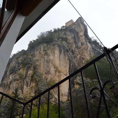 Vivienda Rural El Penon De Los Primillas ลาอิรูลา ภายนอก รูปภาพ