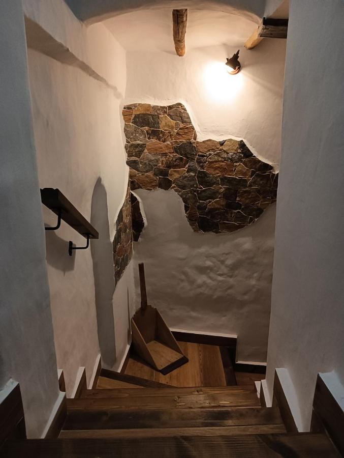 Vivienda Rural El Penon De Los Primillas ลาอิรูลา ภายนอก รูปภาพ
