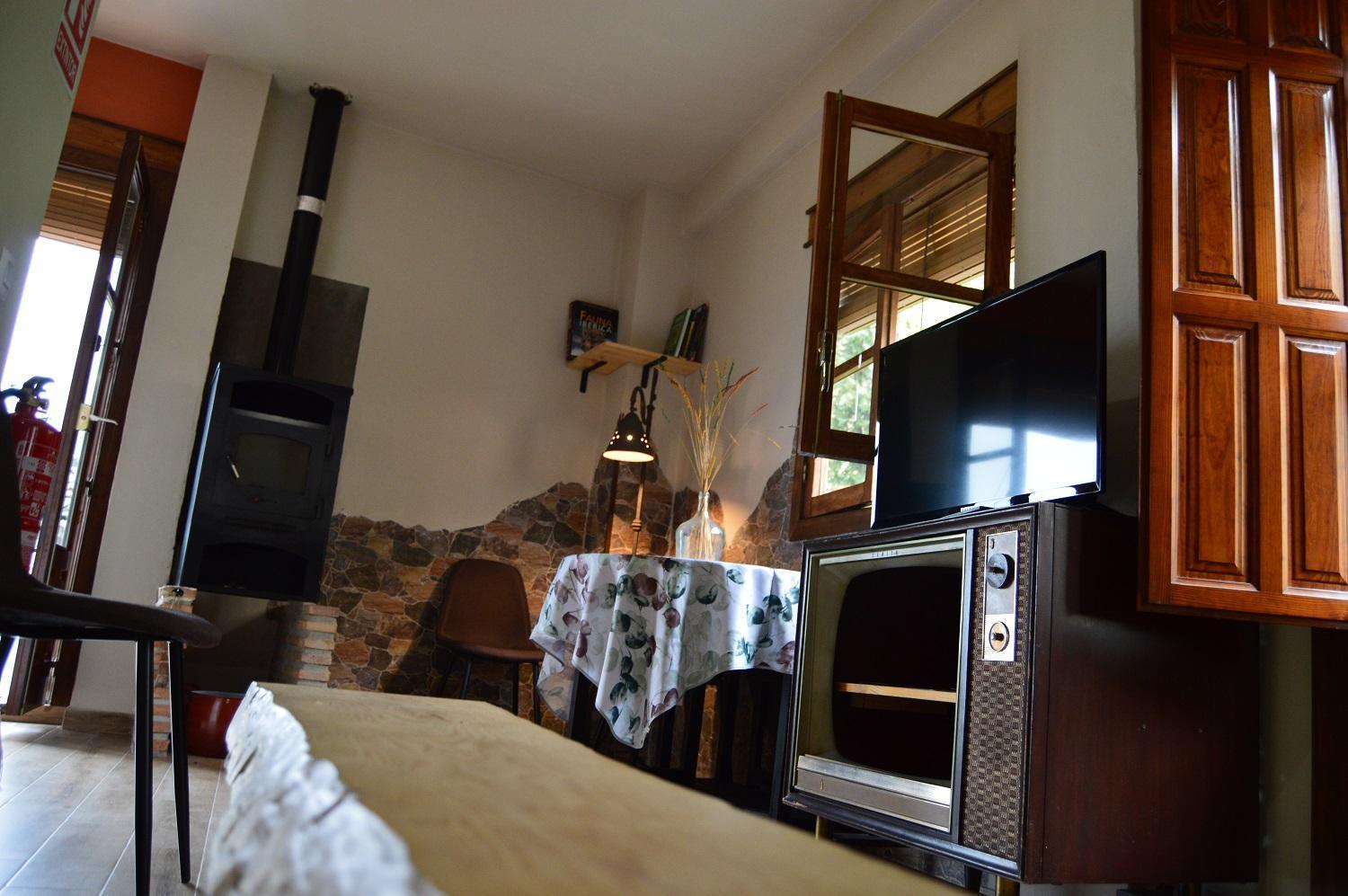 Vivienda Rural El Penon De Los Primillas ลาอิรูลา ภายนอก รูปภาพ