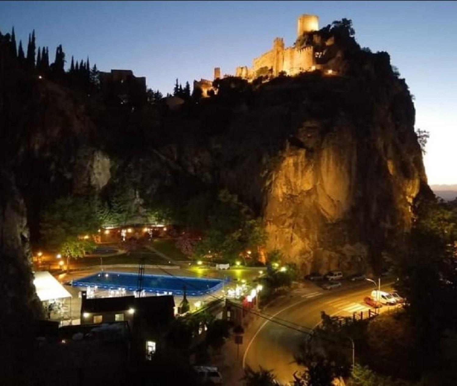 Vivienda Rural El Penon De Los Primillas ลาอิรูลา ภายนอก รูปภาพ